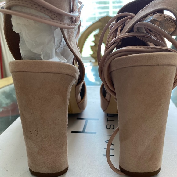 H by Halston Blushed colored sling back 9.5 - Picture 4 of 15